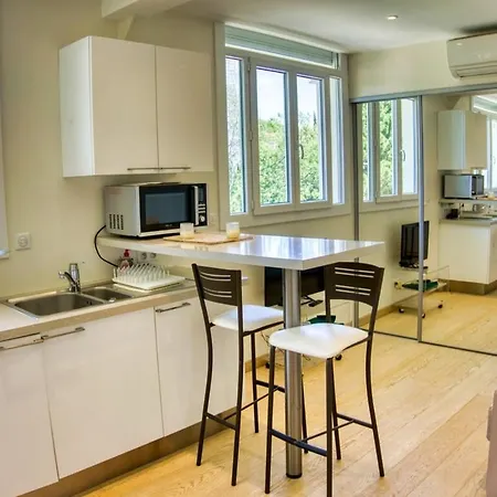 Charming 50 Meters From The !! Appartement Cannes